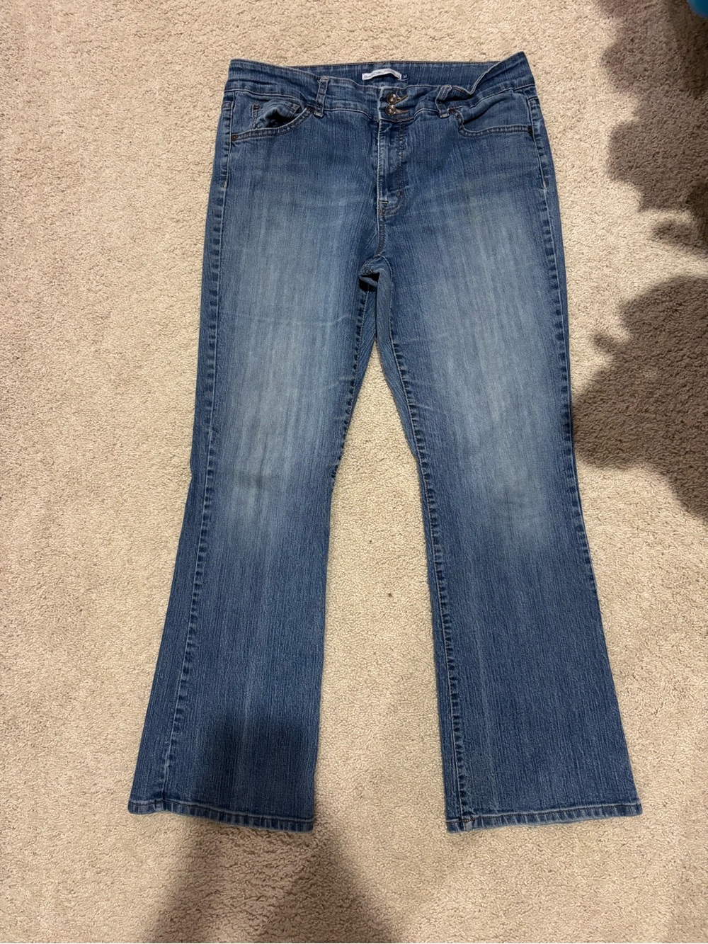 Bandolino Classic Medium Blue Bootcut Jeans
